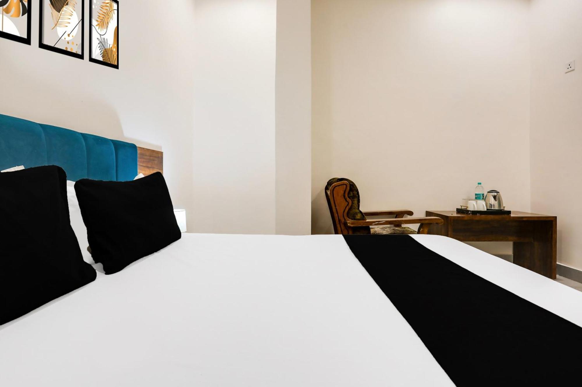 Super Hotel O Kota Near Railway Station Formerly Aagam Inn Tirath Экстерьер фото